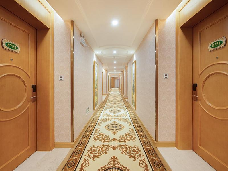 Vienna Hotel Nanxiong Екстериор снимка